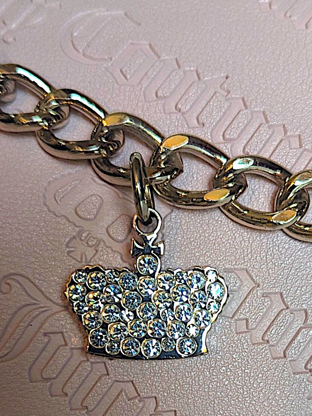 👑 Juicy Couture Pink Embossed Shoulder Bag w/Gold Charms - Picture 6 of 16